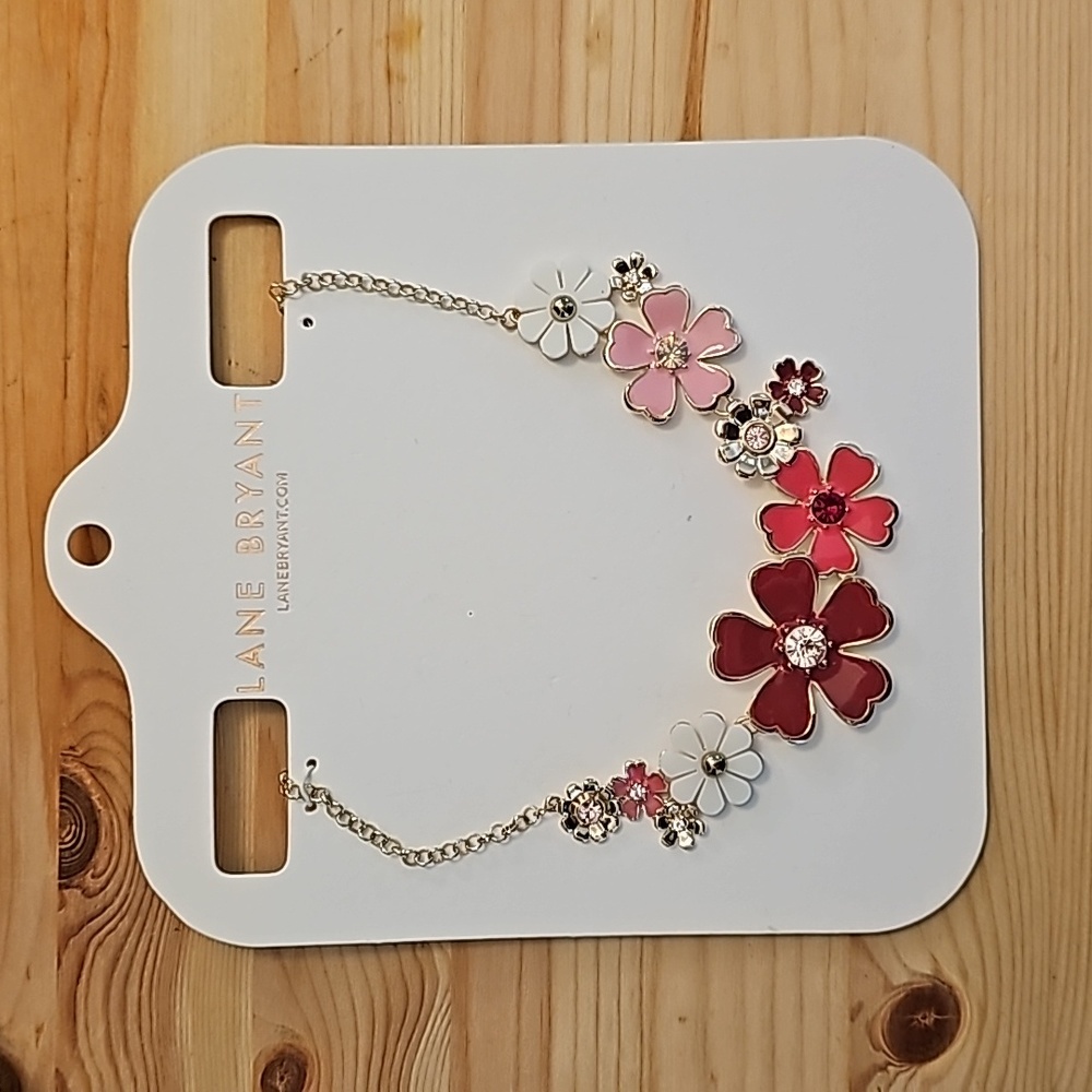 NWT Lane Bryant Flower Statement Necklace